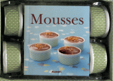 Coffret Mousses. 1 livre et 4 charmants ramequins à pois