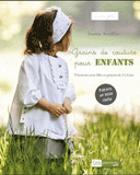 Grains de couture pour enfants. Vêtements pour filles et garçons de 2 à 8 ans