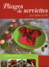 Pliages de serviettes pour tables en fête